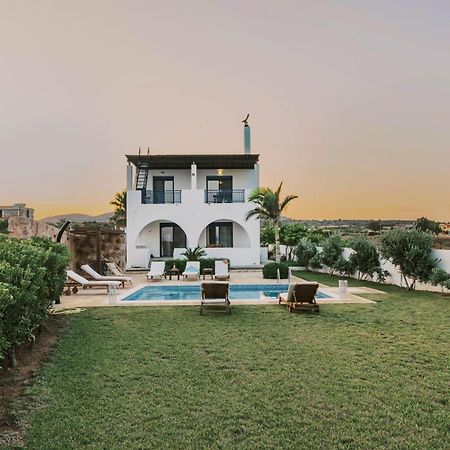 Villa Deep Blue Lakhania Luaran gambar
