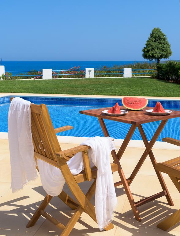 Villa Deep Blue Lakhania Luaran gambar